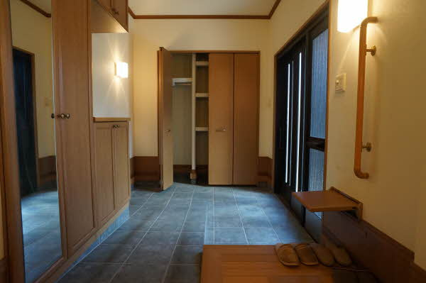 玄関