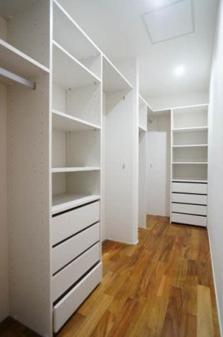 ウォークインクローゼット