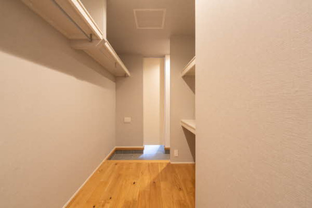 ウォークインクローゼット